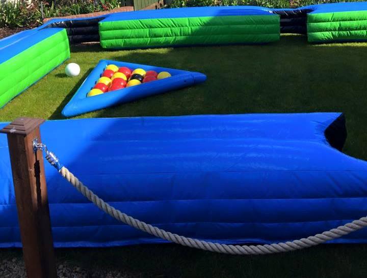 FOOT-POOL 4- INFLATABLE - Inflatable Pubs