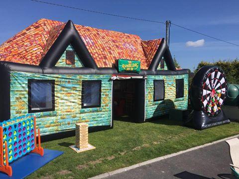 THE MAC - Inflatable Pubs